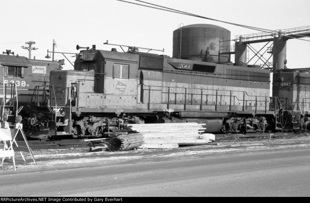 MILW GP40 #2060 - Milwaukee Road